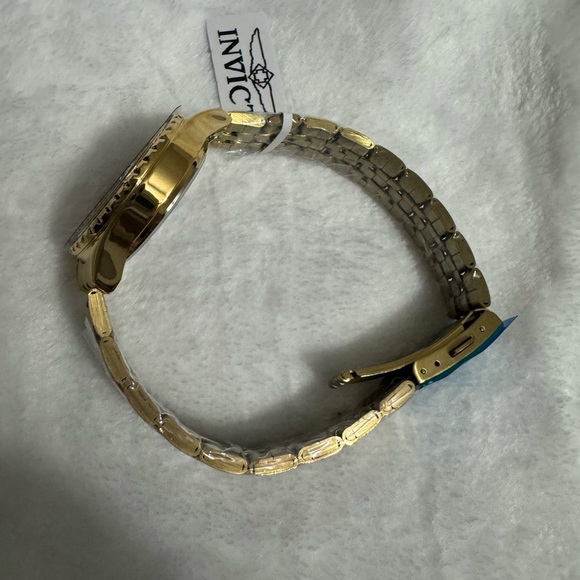 Invicta Wildflower Women's Watch 33mm Gold Tone (69218) - Picture 5 of 7